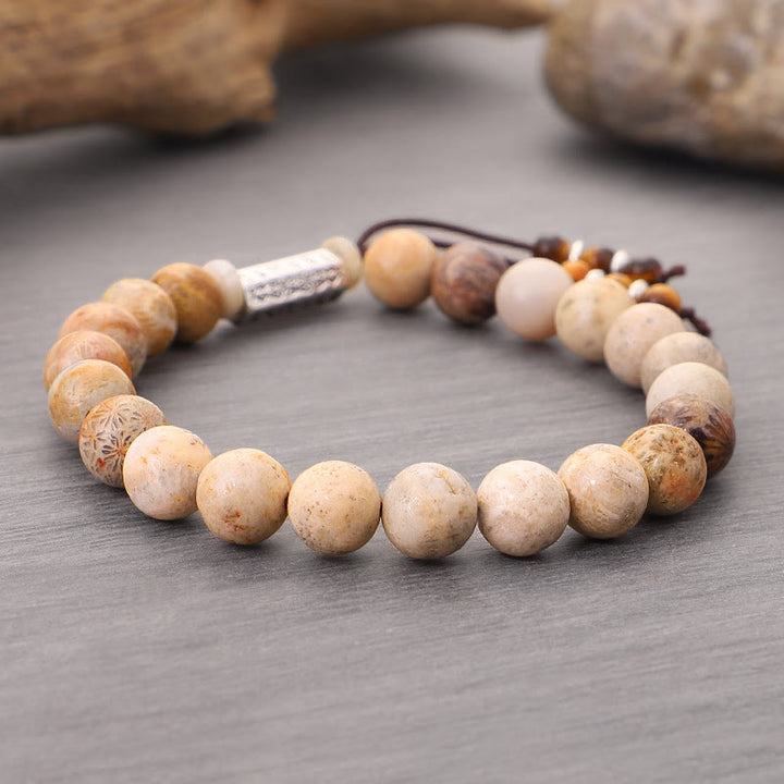 Buddha Stones Zwietrzały Kamień Om Mani Padme Hum Wzmocniona Bransoletka