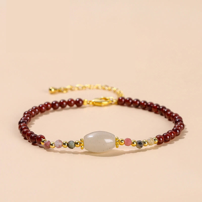 Bransoletka z Buddha Stones , granatu, jadeitu i turmalinu, z koralikami i pasją