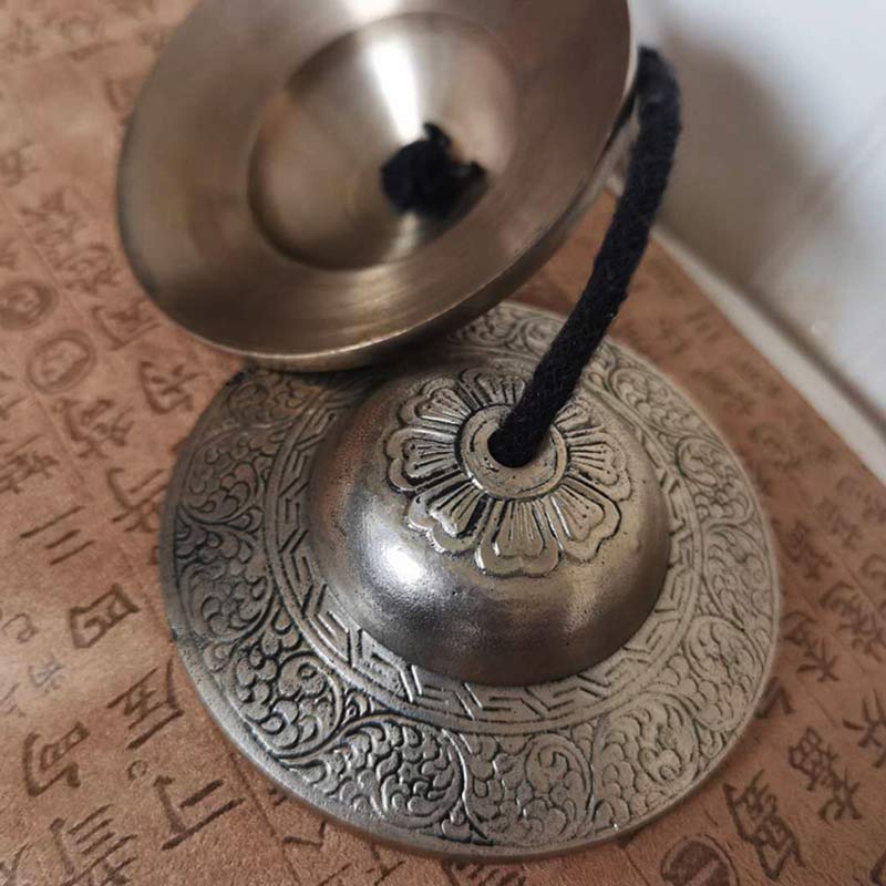 Buddha Stones Tybetański Dzwon Tingsha Pomyślna Chmura Sześć Prawdziwych Słów Miedziana Dekoracja Bogactwa
