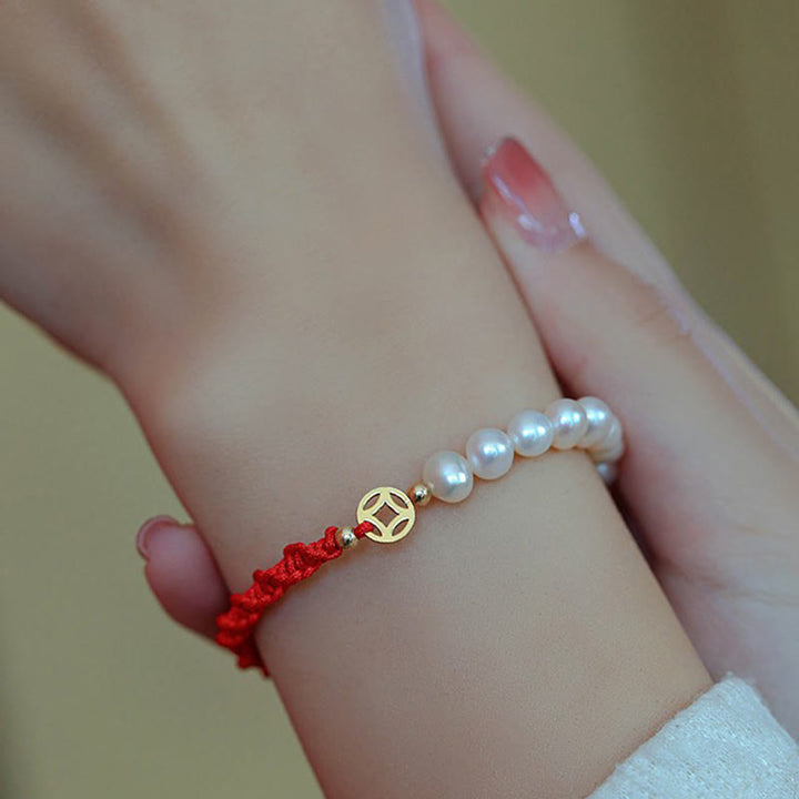 Bransoletka z czerwonego sznurka z perłowymi koralikami i powłoką ochronną 14K Gold