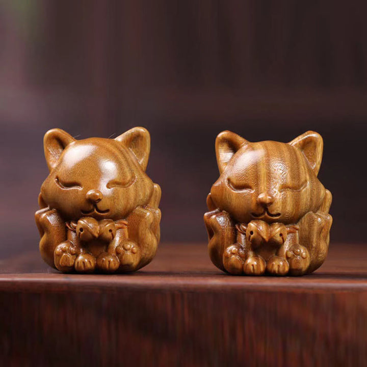 Buddha Stones Mini Dziewięcioogonowy Lis Kość Słoniowa Owoc Sandałowiec Zielony Sandałowiec Błogosławieństwo Dekoracja
