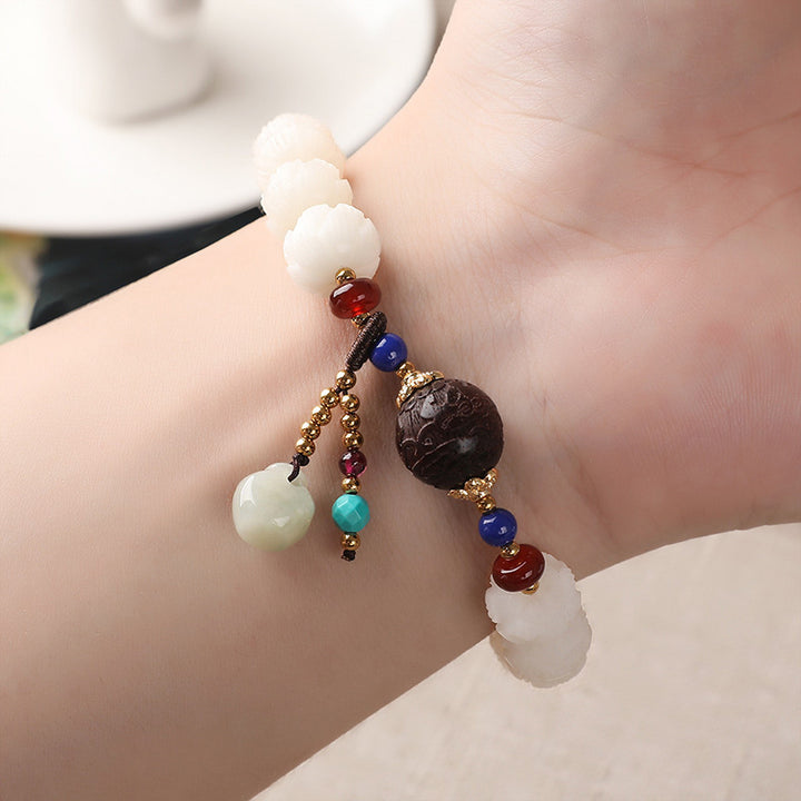Bransoletka Bodhi Seed Jade Lotus Charm Peace