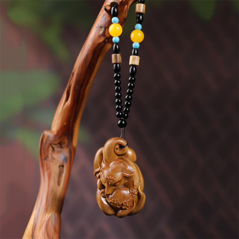 Buddha Stones Mini Dziewięcioogonowy Lis Zielony Sandałowiec Dekoracja Pokoju Dekoracja Wisząca na Samochód
