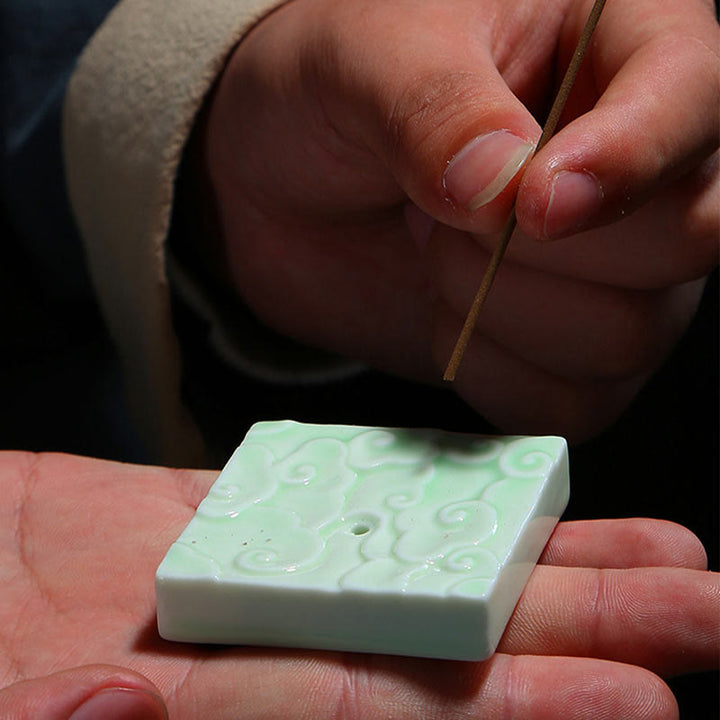 Buddha Stones Mini Pomyślne Chmury Projekt Uzdrawiający Patyk Ceramiczny Mały Kadzielnica Dekoracja