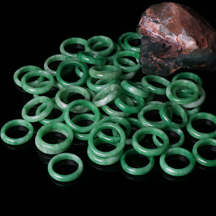 Pierścień szczęścia z jadeitu i Buddha Stones