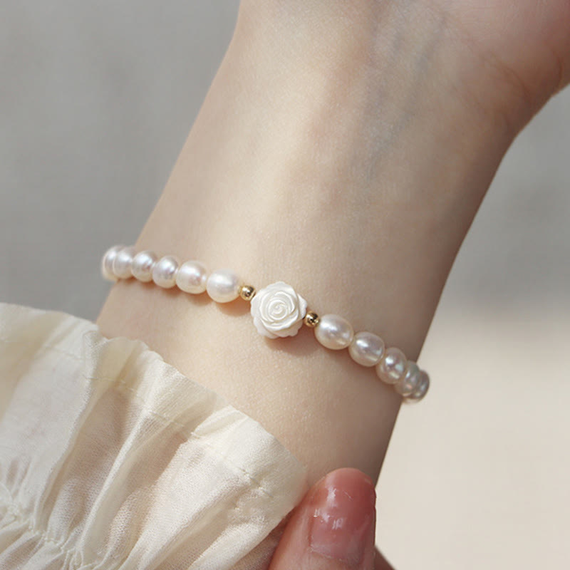 Bransoletka z naturalnych pereł kwiatowych Sincerity Bead