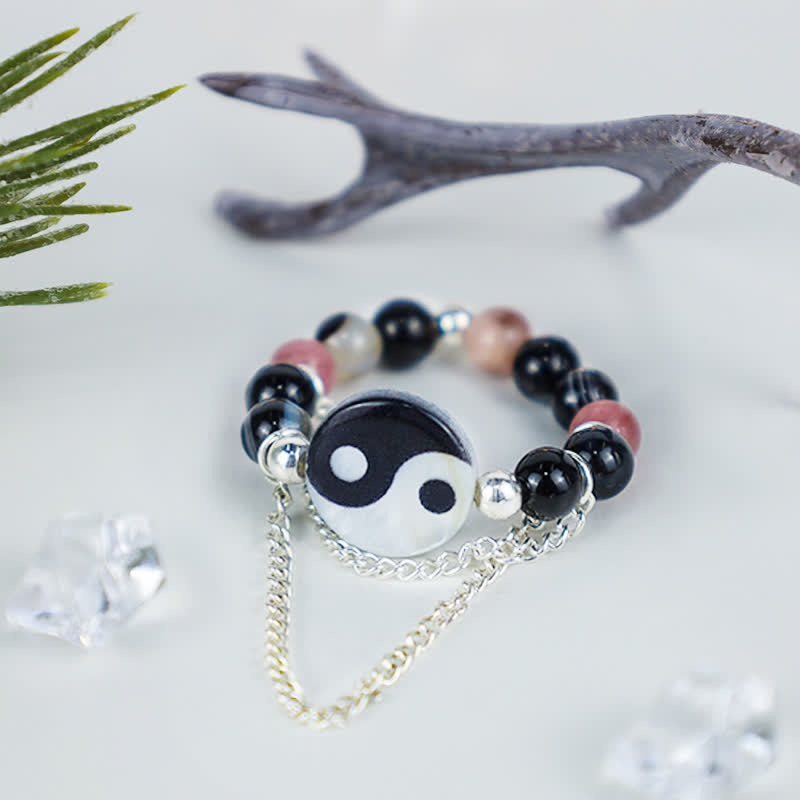 Pierścień szczęścia z symbolem Yin Yang