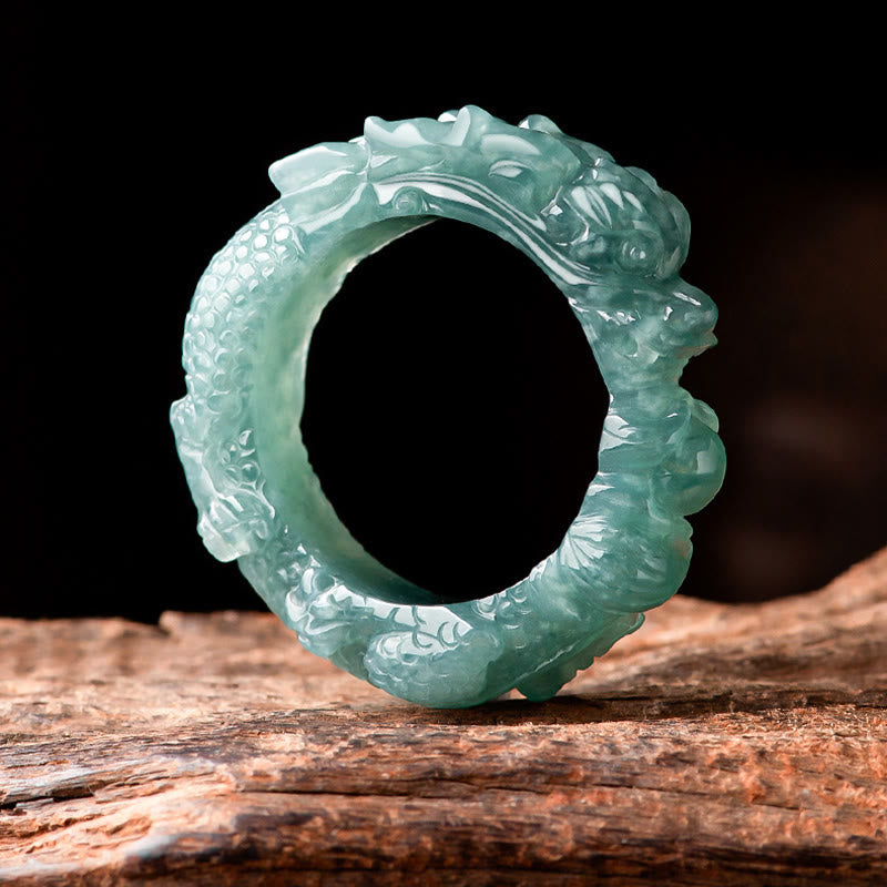 Pierścień sukcesu z naturalnego jadeitu z Buddha Stones