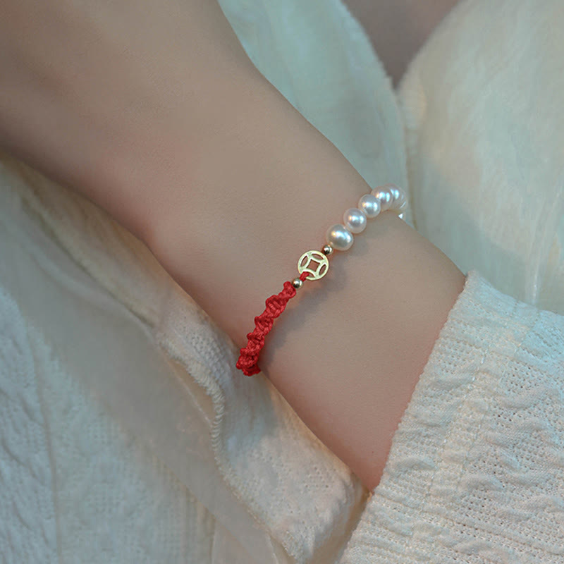 Bransoletka z czerwonego sznurka z perłowymi koralikami i powłoką ochronną 14K Gold
