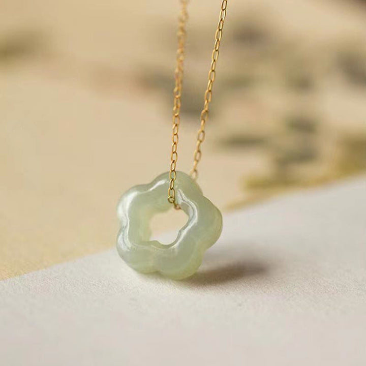 Buddha Stones Delikatny Hetian Jade Cyan Jade Szczęście Kwiatowy Naszyjnik Wisiorek
