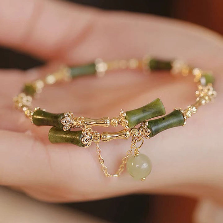 Bransoletka z wzorem szczęścia z Buddha Stones i bambusowym jadeitem