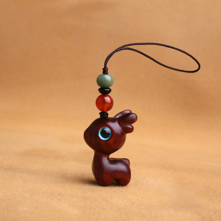 Buddha Stones sandałowe Małe liście Czerwone drzewo sandałowe Drewno hebanowe Zielone drzewo sandałowe Szczęśliwy mini jeleń Rzeźbiony Ochrona Brelok Telefon Wiszący Dekoracja