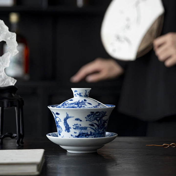 Buddha Stones Niebieskie I Białe Porcelany Lotos Ryba Koi Taniec Lwa Arbuz Ceramiczny Gaiwan Sancai Filiżanka Kung Fu Filiżanka I Spodek Z Pokrywką 300 ml