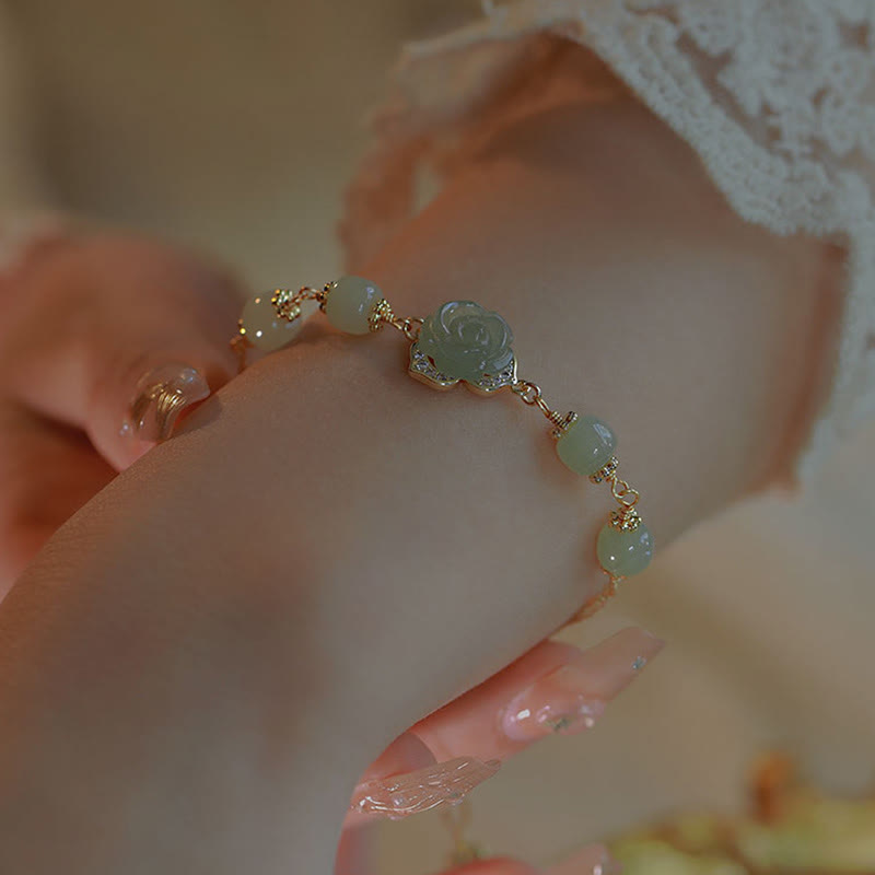 Bransoletka z łańcuszkiem szczęścia z Buddha Stones 14K pozłacana jadeitem Hetian i różą