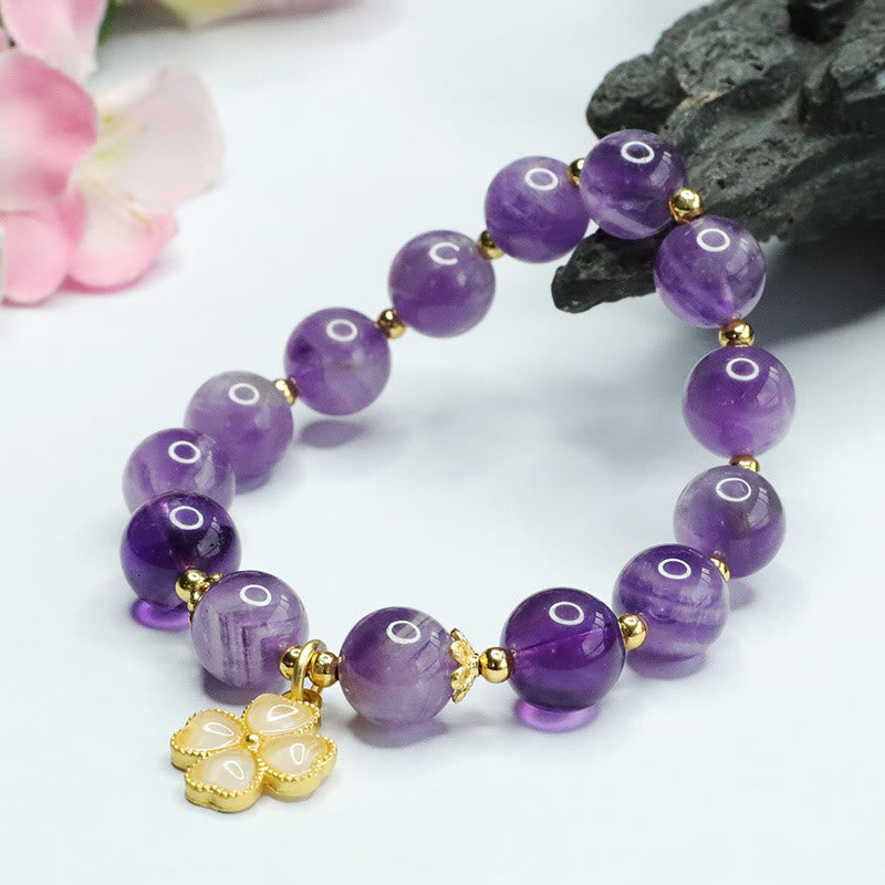 Bransoletka z Buddha Stones z naturalnego ametystu i wewnętrznego spokoju w kształcie czterolistnej koniczyny