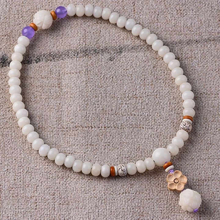 Bransoletka z białego jadeitu Bodhi Lotus z Buddha Stones
