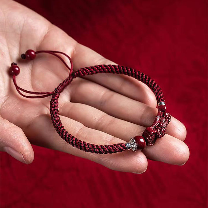 Buddha Stones Ręcznie robione PiXiu Cinnabar Wealth Luck Bransoletka pleciona