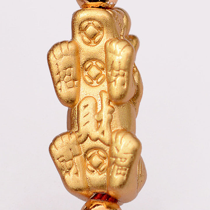 Bransoletka z czerwonego sznurka PiXiu Luck z Buddha Stones 24K pozłacana