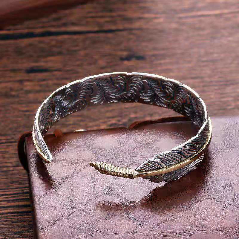 Buddha Stones Wzór Piór Rzeźbiony Szczęście Bogactwo Mankiet Bransoletka Bangle