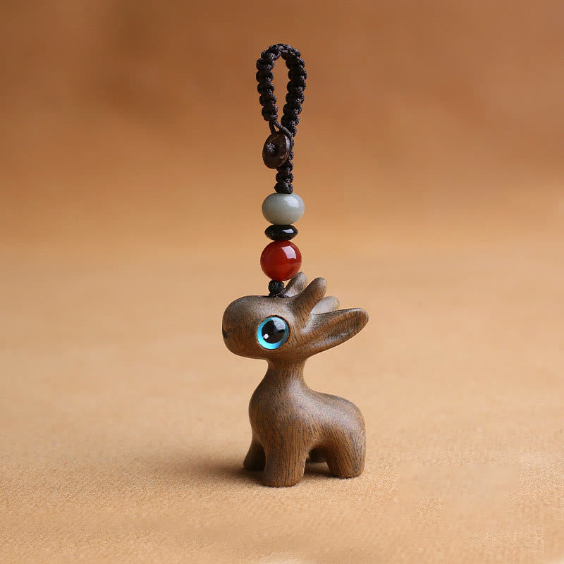 Buddha Stones sandałowe Małe liście Czerwone drzewo sandałowe Drewno hebanowe Zielone drzewo sandałowe Szczęśliwy mini jeleń Rzeźbiony Ochrona Brelok Telefon Wiszący Dekoracja
