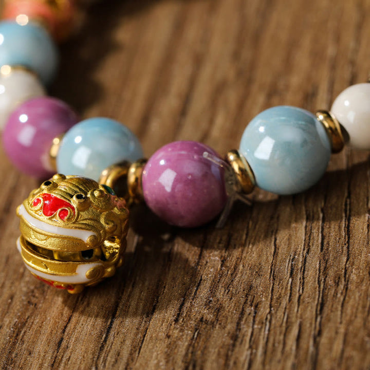 Buddha Stones Tybetańskie Zakiram Bogini Bogactwa Królik Głowa Lwa Charm Liuli Szkło Kadzidło Popiół Porcelanowa Koralik Ochrona Bransoletka