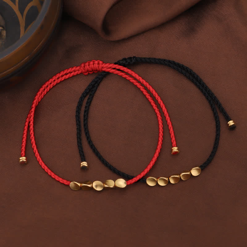 Bransoletka z czerwonego sznurka FengShui z Buddha Stones