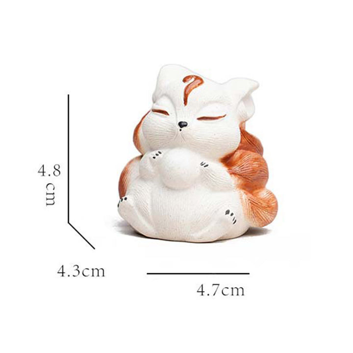 Buddha Stones Miniaturowy Dziewięcioogonowy Lis Fioletowa Glina Dekoracja Biurka Szczęścia