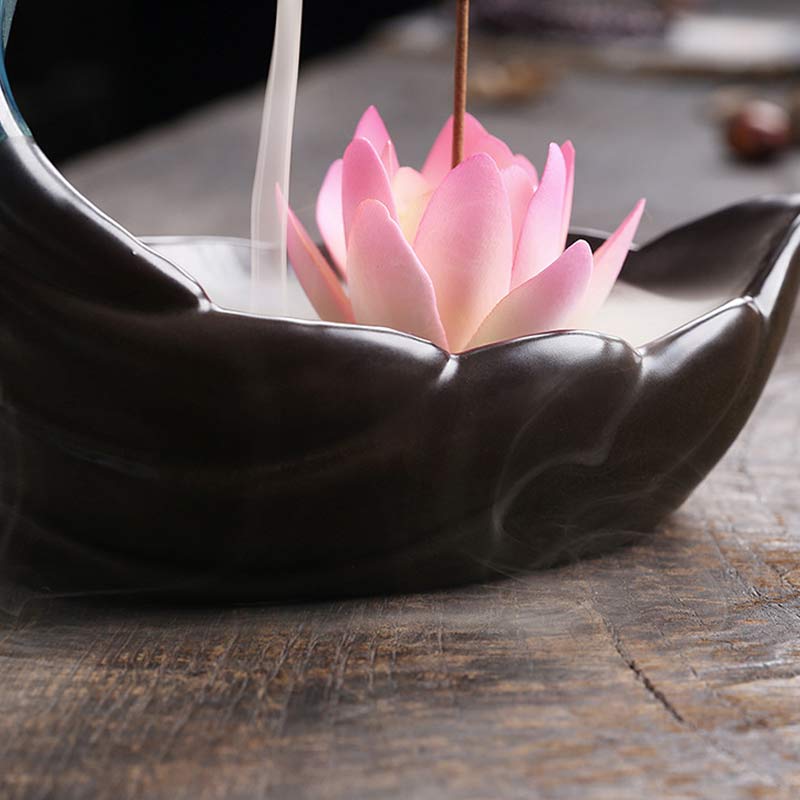 Buddha Stones Mały Jeleń Ceramiczny Lotos Medytacja Kadzielnica Dekoracja