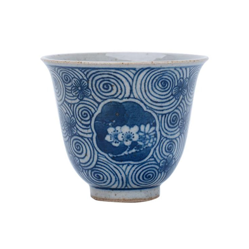 Buddha Stones Jingdezhen Niebiesko-biała porcelana Malowana ręcznie Lotos Kwiat Śliwki Ceramiczna filiżanka do herbaty Kung Fu Filiżanki do herbaty