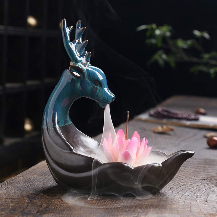 Buddha Stones Mały Jeleń Ceramiczny Lotos Medytacja Kadzielnica Dekoracja