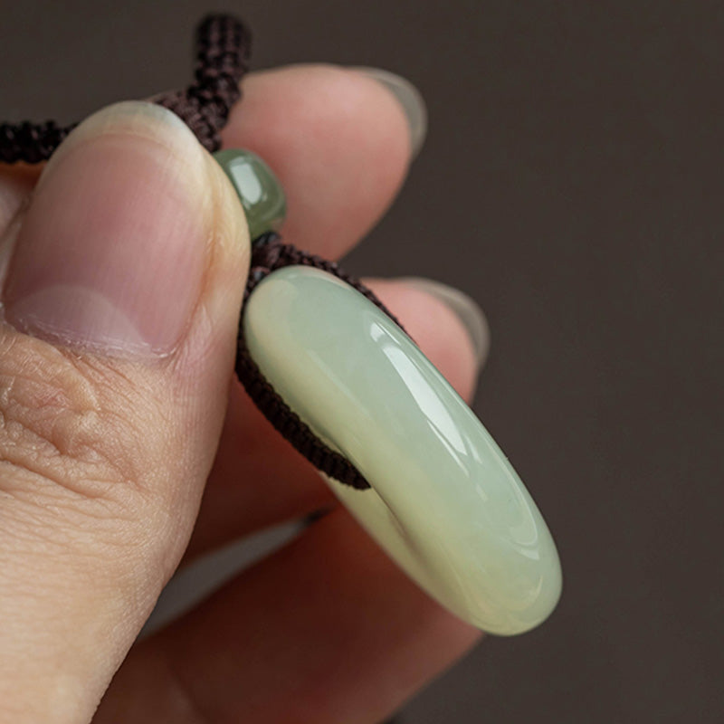Buddha Stones Naturalne Okrągłe Jadeitowe Klamra Pokoju Szczęście Dobrobyt Naszyjnik Wisiorek